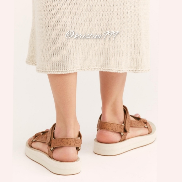 Teva x Free People Midform Leather Sandal - Picture 2 of 7
